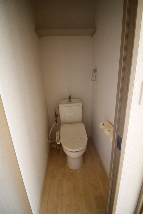 物件内観写真11　(トイレ)