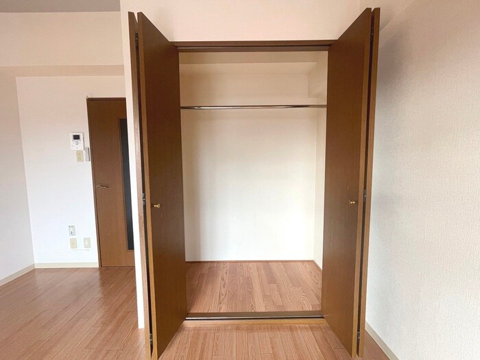 物件内観写真10　(収納)