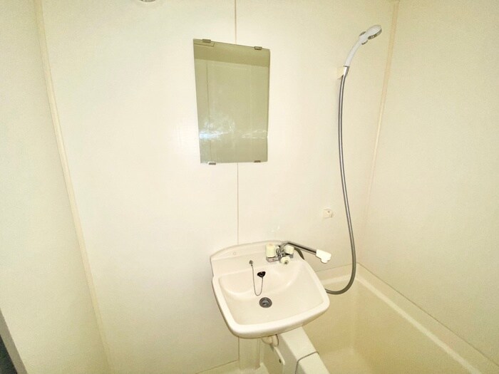 物件内観写真11　(洗面)