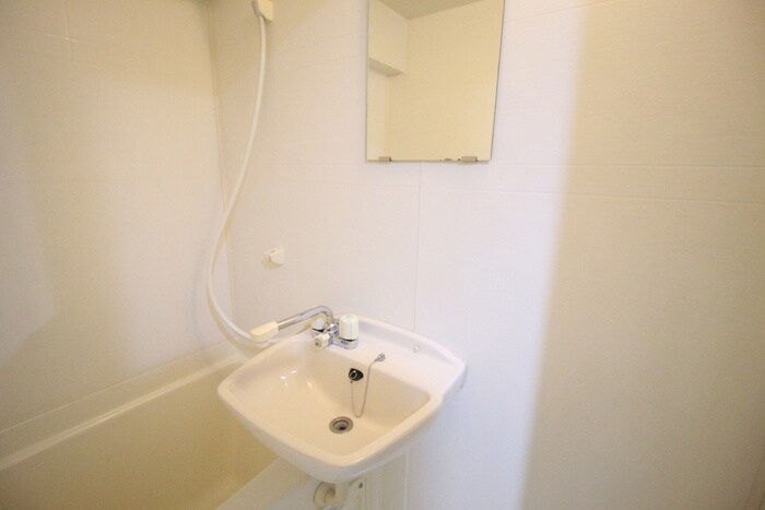 物件内観写真12　(洗面)