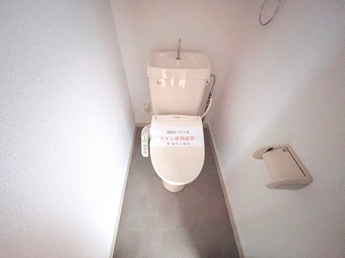 物件内観写真15　(トイレ)