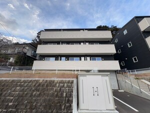 R DESIGN 八木山外観写真