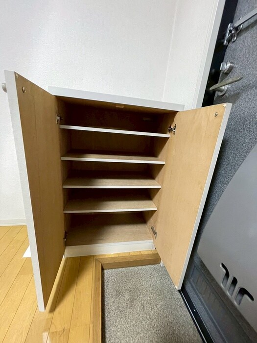 クリエ－トハイツ長町の靴箱