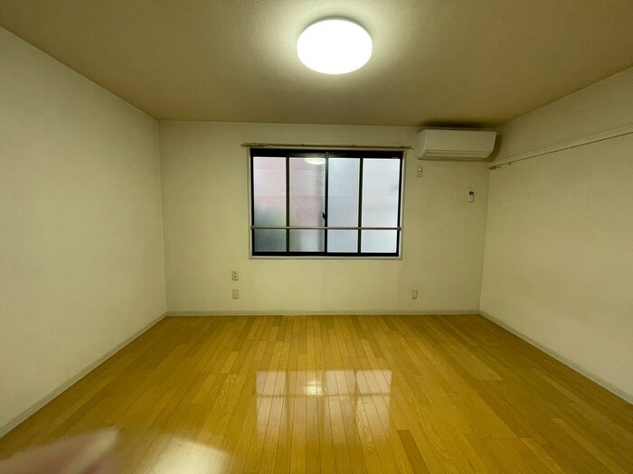 物件内観写真22　(居室)