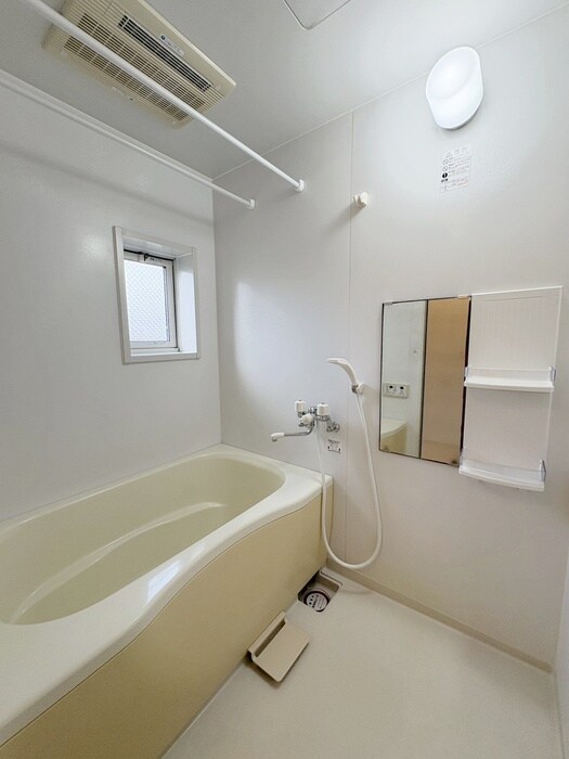 物件内観写真10　(バス／シャワールーム等)