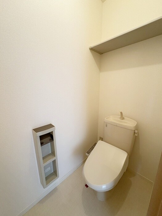 物件内観写真12　(トイレ)