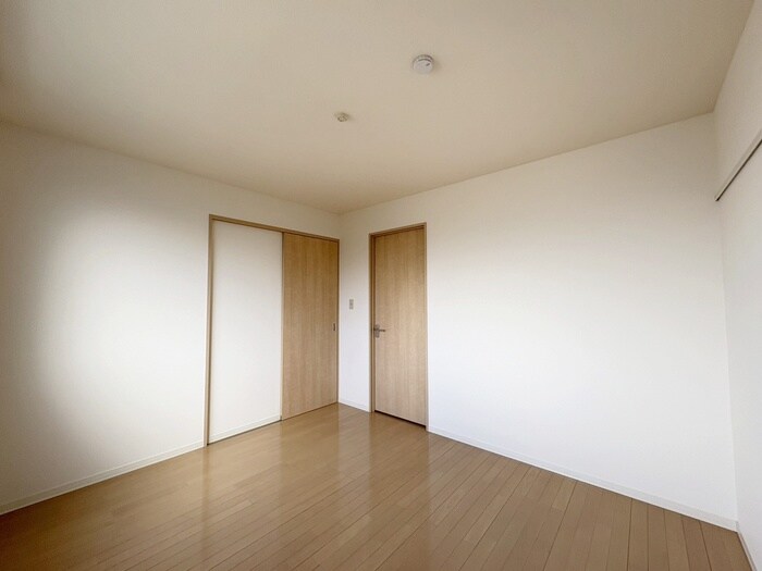 物件内観写真19　(居室)