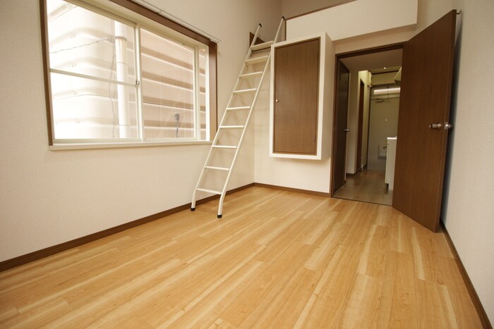 物件内観写真14　(居室)