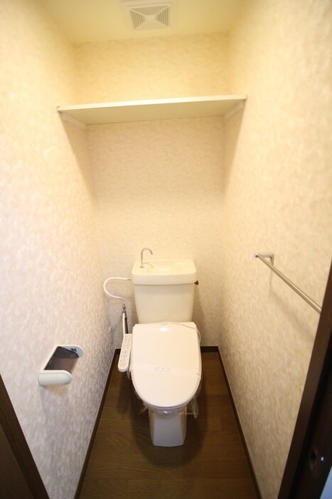 物件内観写真15　(トイレ)