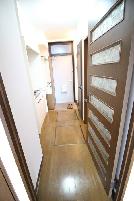 物件内観写真18　(廊下)