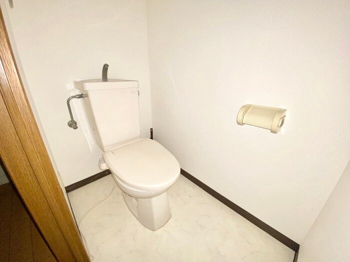 物件内観写真14　(トイレ)