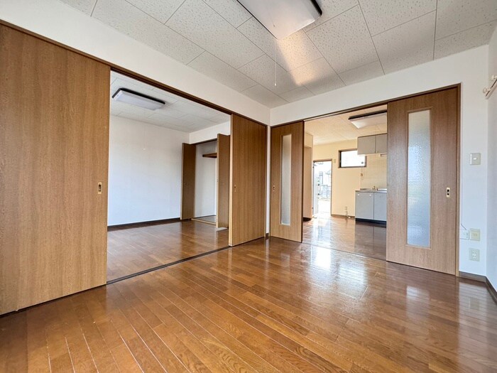 物件内観写真9　(居室)