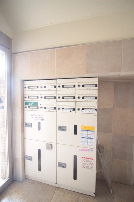 物件外観写真4　(建物設備)