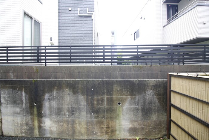 物件内観写真19　(室内からの展望)