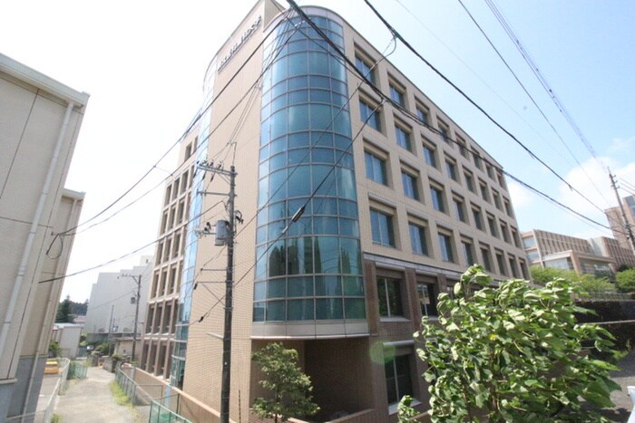 東北医科薬科大学