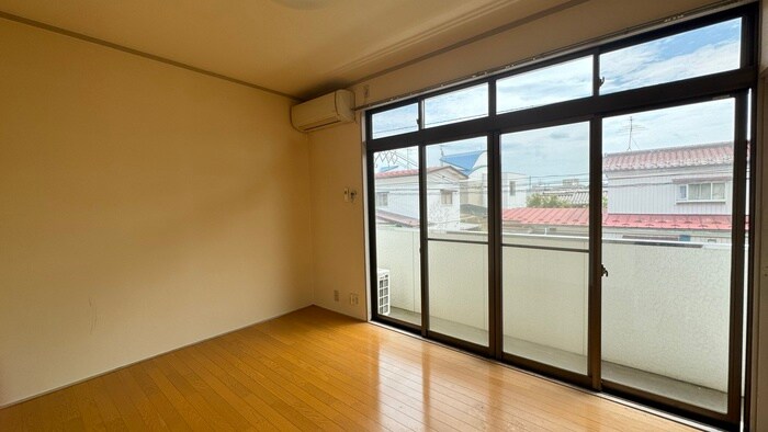 物件内観写真7　(居室)