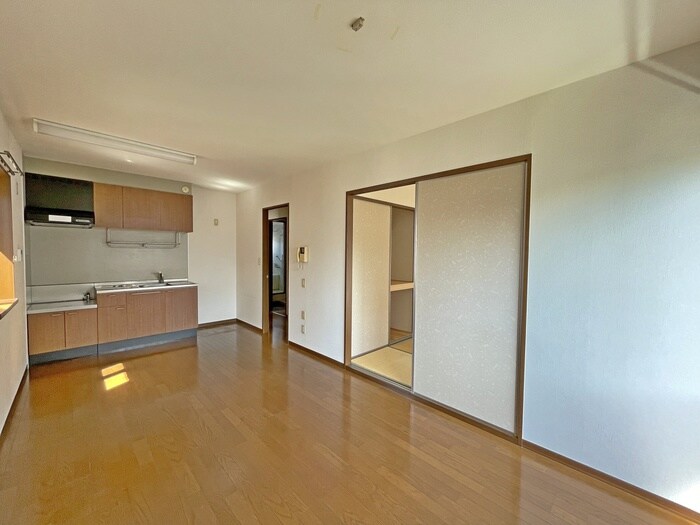 物件内観写真7　(居室)