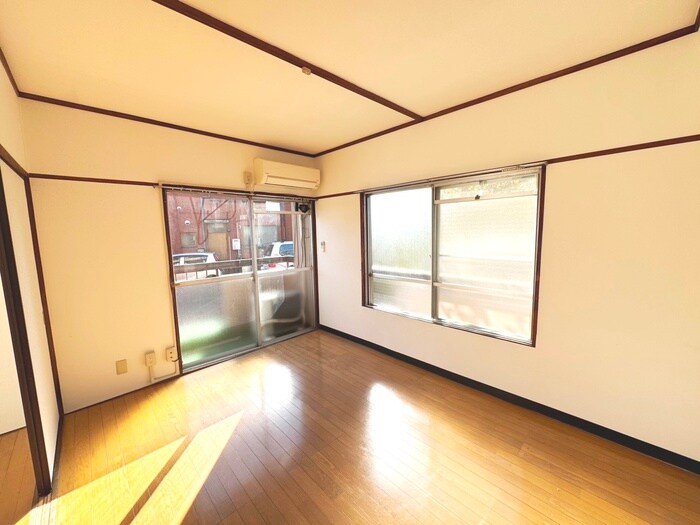 物件内観写真9　(居室)