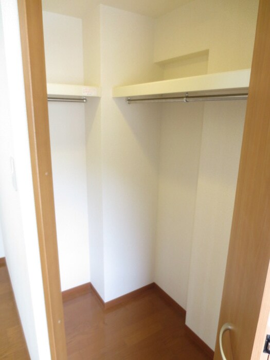 物件内観写真17　(収納)