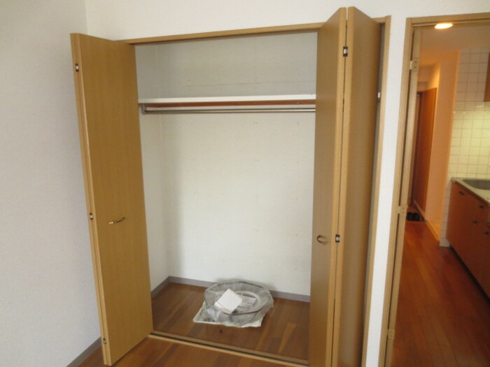 物件内観写真10　(収納)