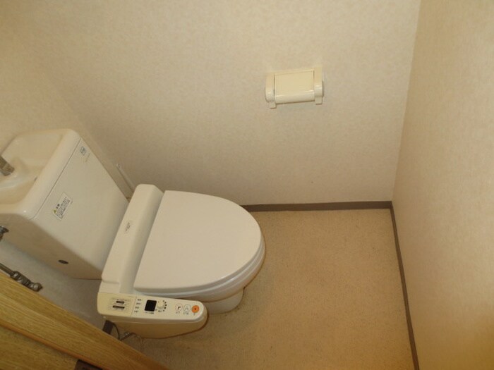 物件内観写真15　(トイレ)