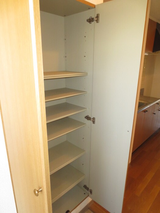 物件内観写真16　(靴箱)