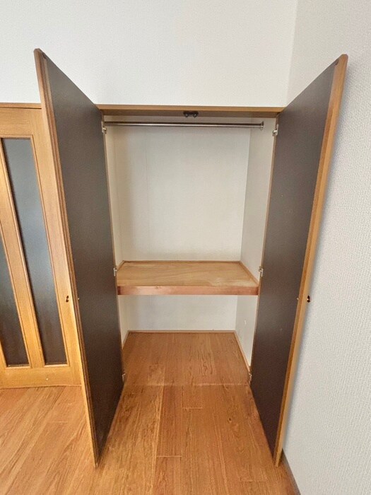 物件内観写真11　(収納)