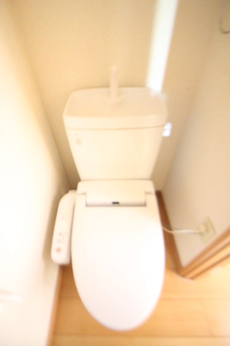 物件内観写真11　(トイレ)