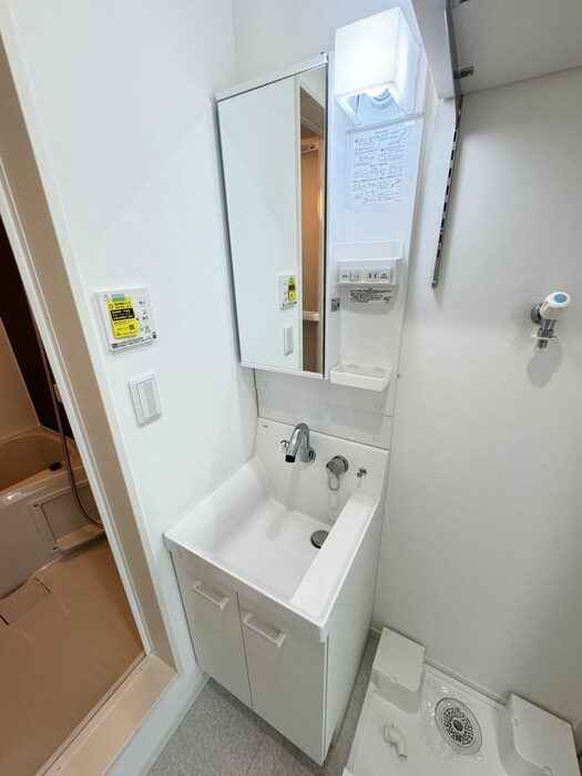 物件内観写真12　(洗面)