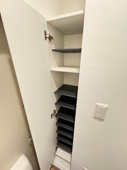 物件内観写真14　(靴箱)