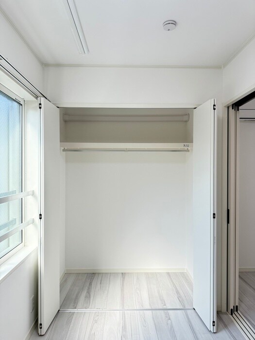 物件内観写真15　(収納)