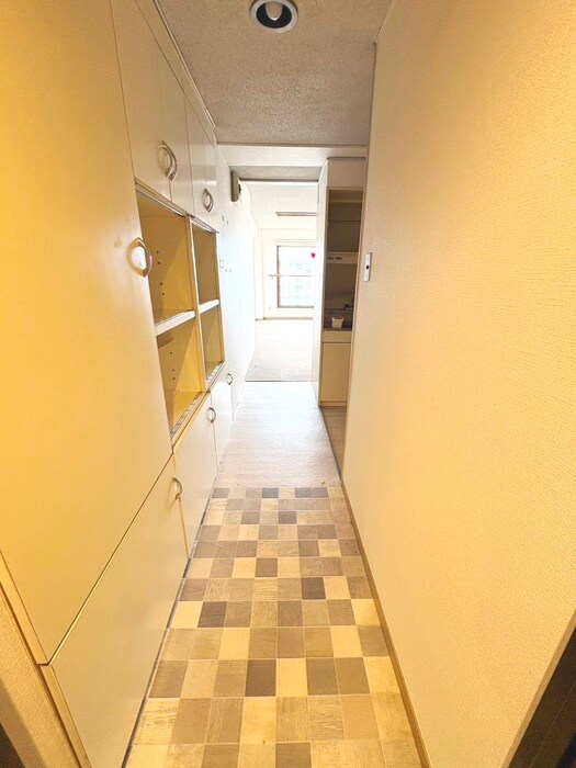 物件内観写真20　(廊下)