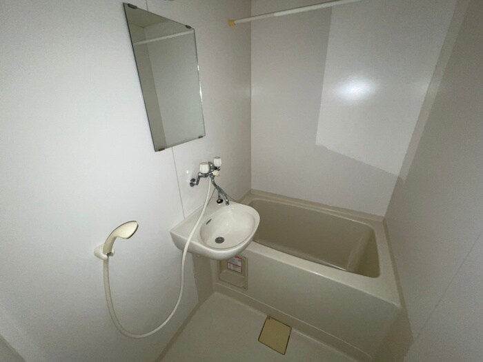 物件内観写真11　(バス／シャワールーム等)