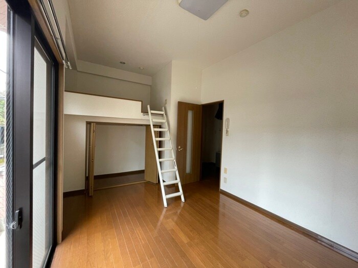 物件内観写真21　(居室)