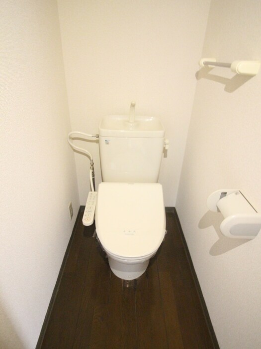 物件内観写真14　(トイレ)