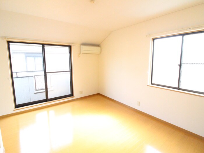 物件内観写真7　(居室)