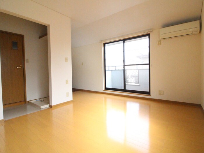 物件内観写真10　(居室)