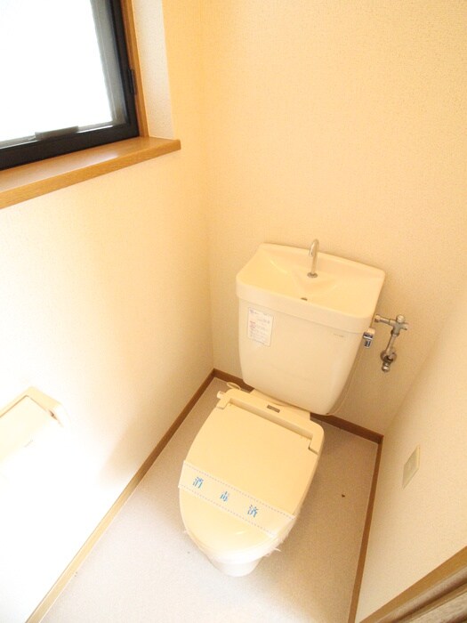 物件内観写真15　(トイレ)