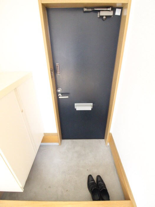 物件内観写真22　(玄関)