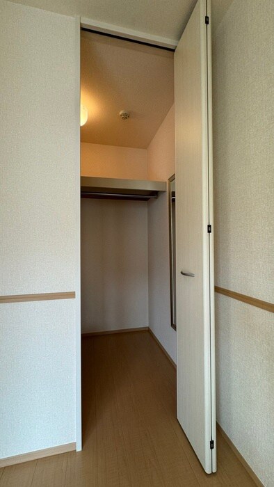 物件内観写真14　(収納)