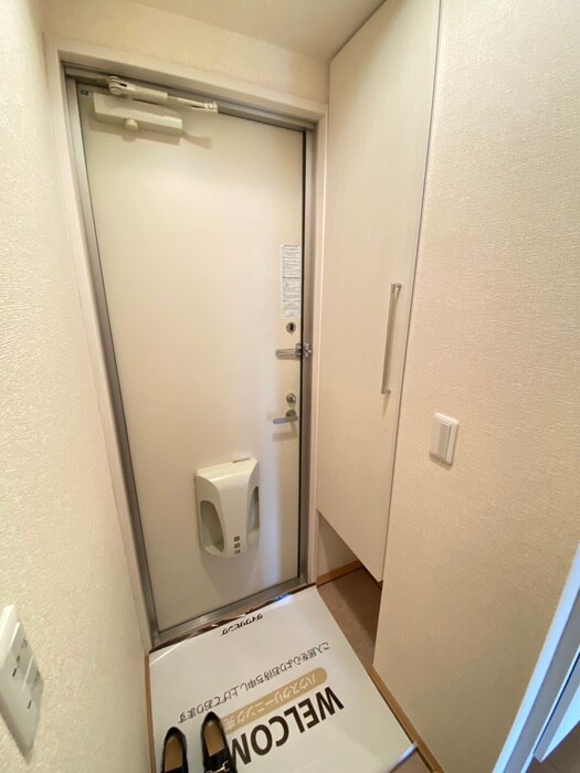物件内観写真20　(玄関)