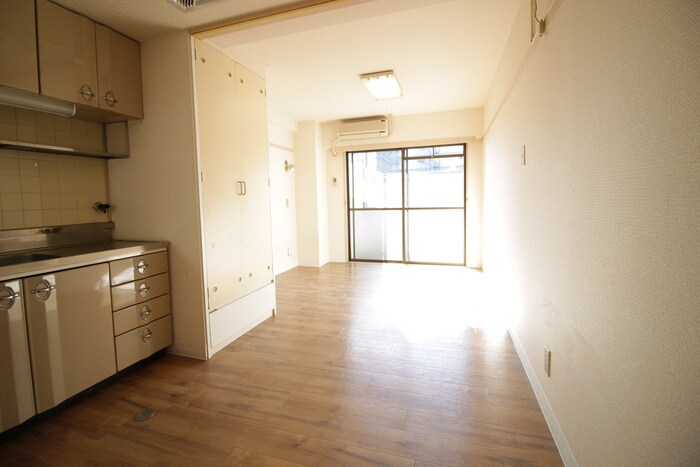 物件内観写真14　(居室)