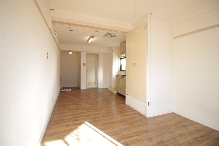 物件内観写真15　(居室)