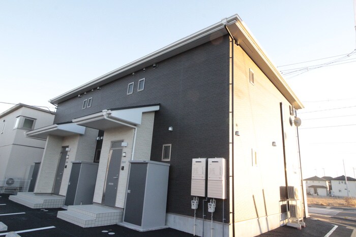 物件外観写真3　(外観写真)