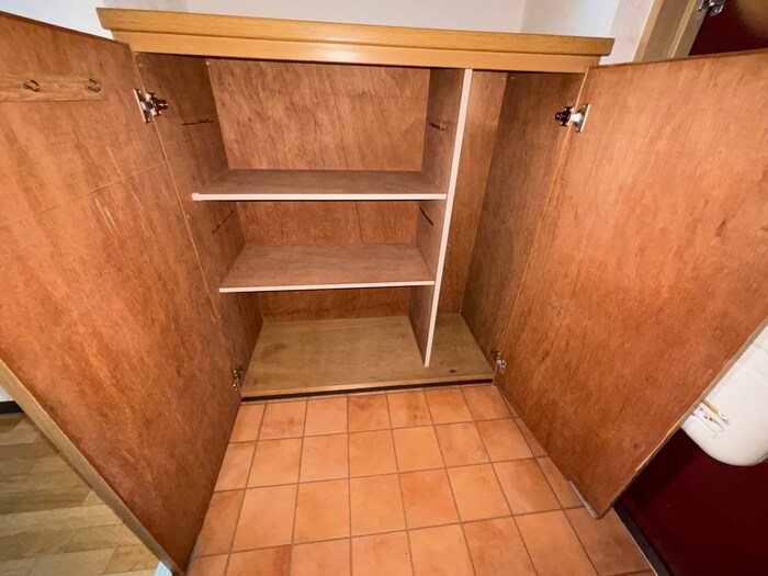 物件内観写真15　(靴箱)