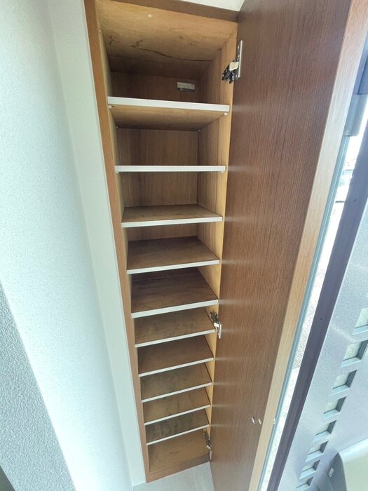 物件内観写真19　(靴箱)