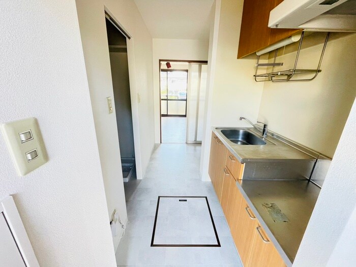 物件内観写真20　(玄関)