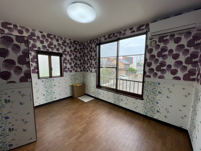 物件内観写真7　(居室)