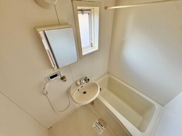 バス／シャワールーム等