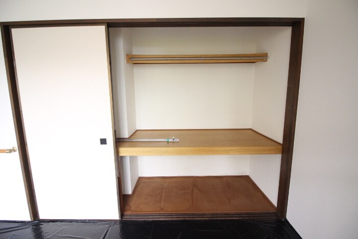 物件内観写真13　(収納)